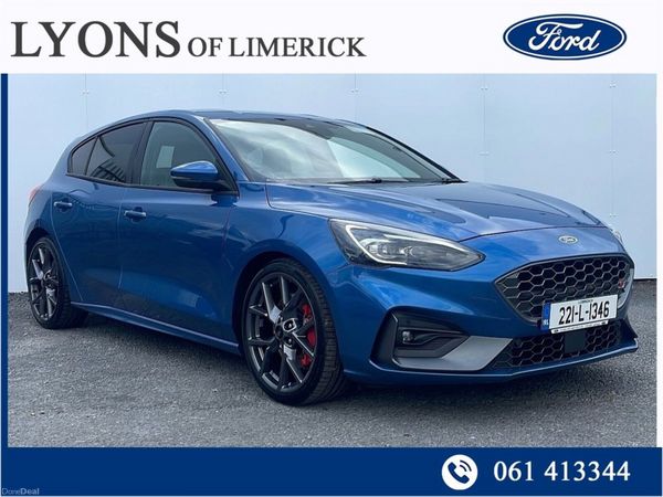 Ford Focus Hatchback, Diesel, 2022, Blue