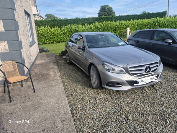 Mercedes-Benz E-Class Saloon, Diesel, 2014, Silver