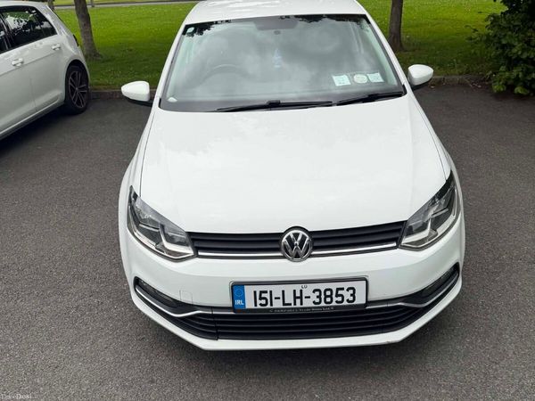 Volkswagen Polo Hatchback, Petrol, 2015, White
