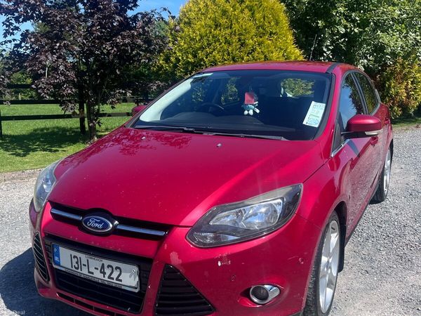 Ford Focus Hatchback, Diesel, 2013, Red