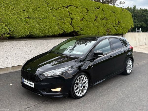 Ford Focus Hatchback, Diesel, 2017, Black