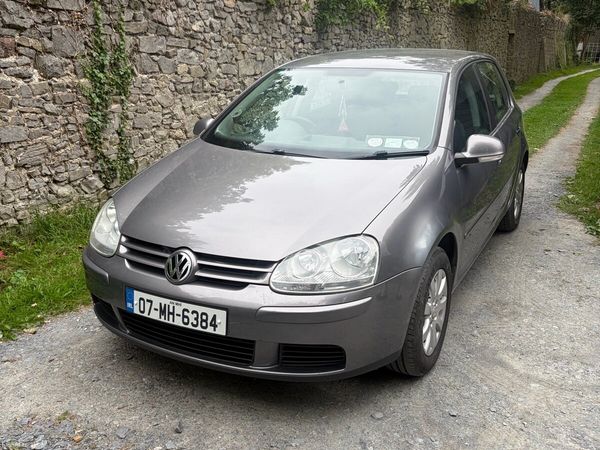 Volkswagen Golf Hatchback, Petrol, 2007, Grey