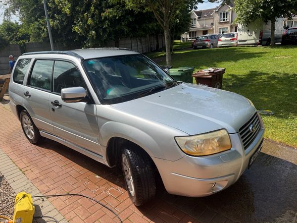 Subaru Forester SUV, Petrol, 2006, Silver