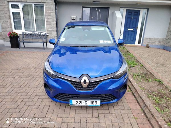 Renault Clio Hatchback, Petrol, 2022, Blue