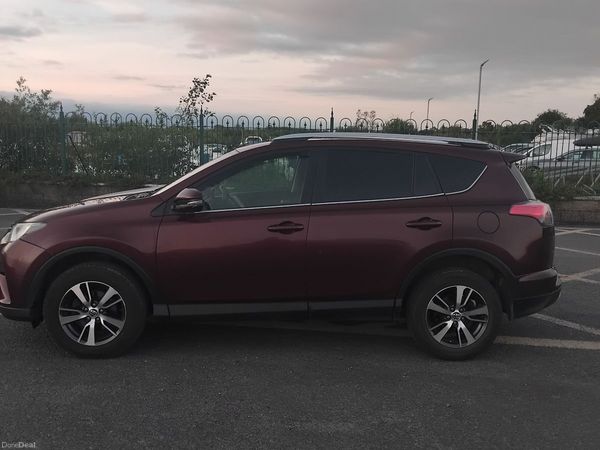 Toyota RAV4 SUV, Diesel, 2016, Red