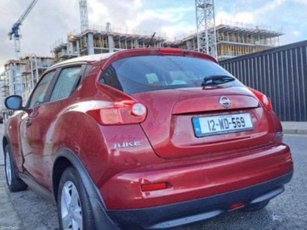 Nissan Juke SUV, Diesel, 2012, Red