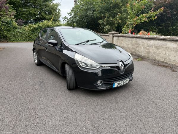 Renault Clio Hatchback, Petrol, 2013, Black