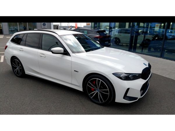 BMW 3-Series Estate, Petrol Plug-in Hybrid, 2022, White