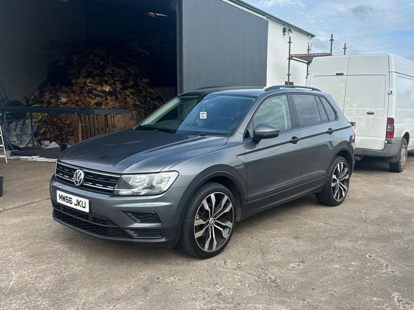 Volkswagen Tiguan SUV, Diesel, 2017, Grey
