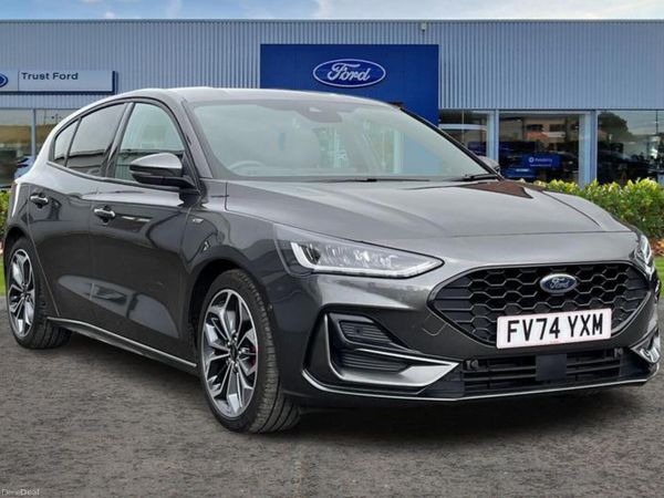 Ford Focus Hatchback, Petrol, 2024, Grey