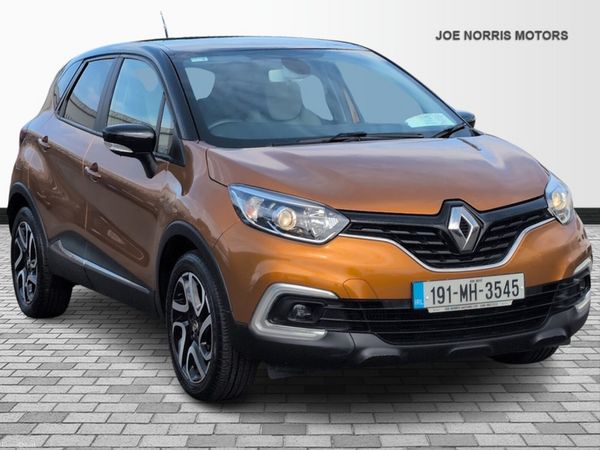 Renault Captur Hatchback, Petrol, 2019, Orange
