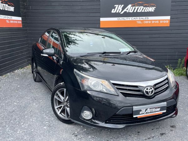 Toyota Avensis Saloon, Diesel, 2015, Black