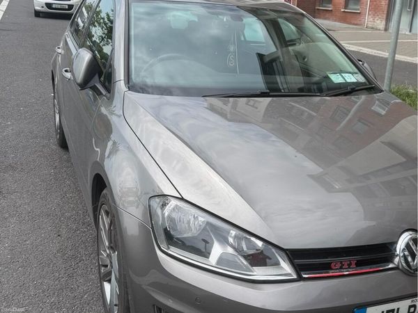 Volkswagen Golf Hatchback, Diesel, 2017, Grey