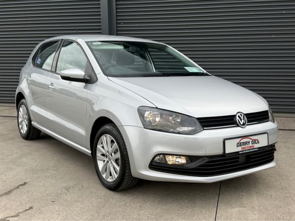 Volkswagen Polo Hatchback, Petrol, 2015, Silver