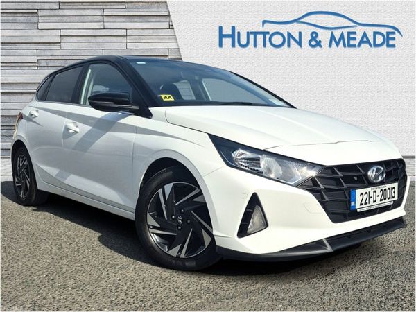 Hyundai i20 Hatchback, Petrol, 2022, White