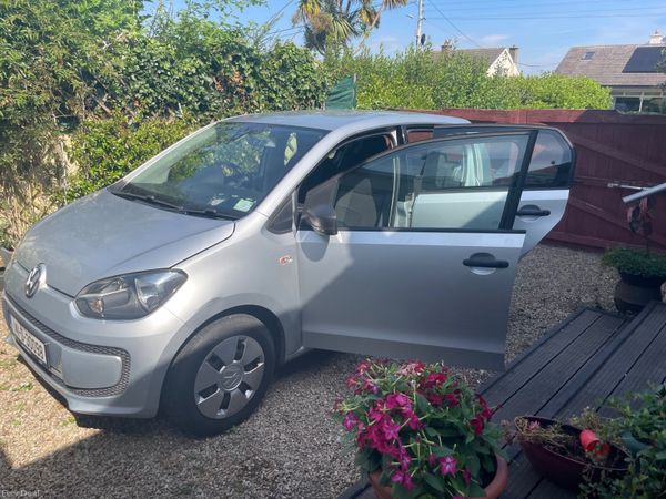 Volkswagen up! Hatchback, Petrol, 2014, Silver