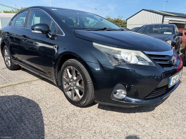 Toyota Avensis Saloon, Diesel, 2012, Grey