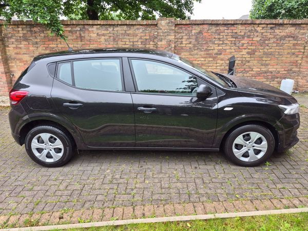 Dacia Sandero Hatchback, Petrol, 2023, Black