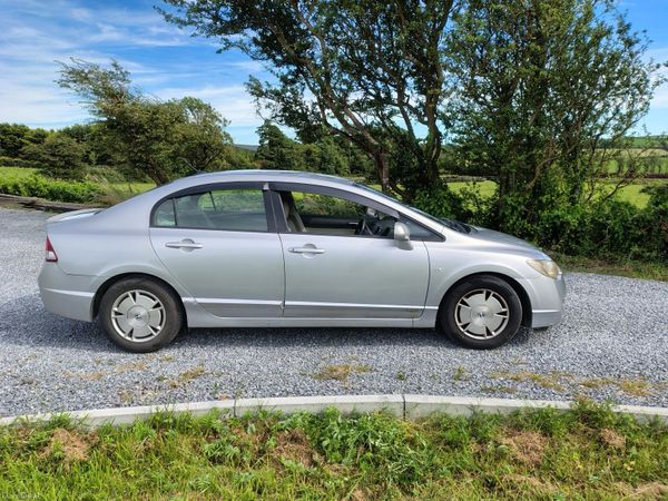 Honda Civic Saloon, Petrol Hybrid, 2010, Silver