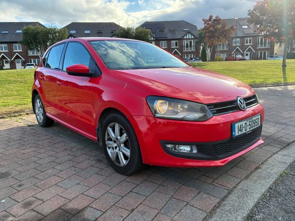 Volkswagen Polo Hatchback, Petrol, 2014, Red