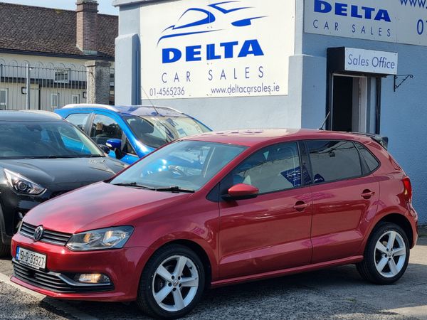 Volkswagen Polo Hatchback, Petrol, 2015, Red