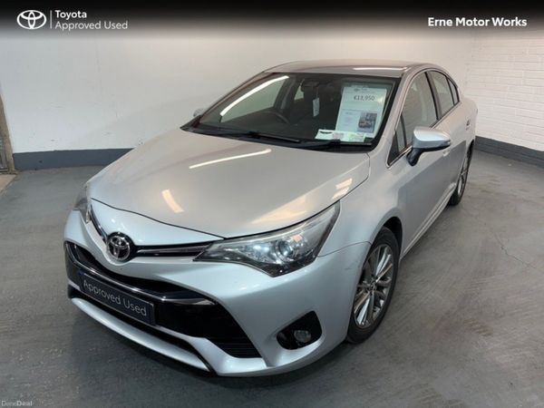 Toyota Avensis Saloon, Diesel, 2017, Silver