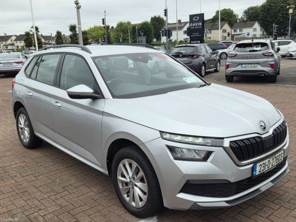 Skoda Kamiq Hatchback, Petrol, 2023, Grey