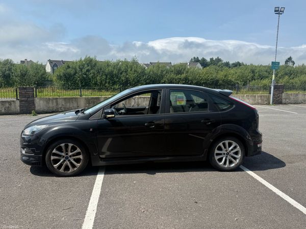 Ford Focus Hatchback, Diesel, 2011, Black