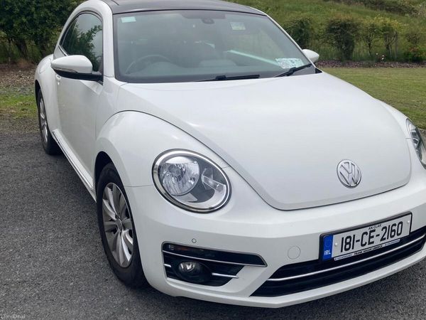 Volkswagen Beetle Hatchback, Petrol, 2018, White