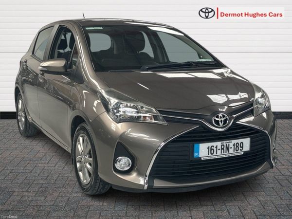 Toyota Yaris Hatchback, Petrol, 2016, Bronze