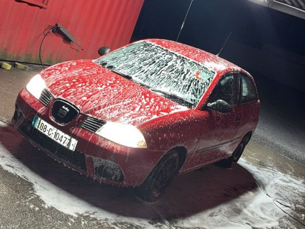 SEAT Ibiza Hatchback, Petrol, 2008, Red
