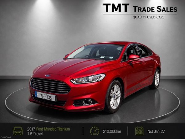 Ford Mondeo Hatchback, Diesel, 2017, Red