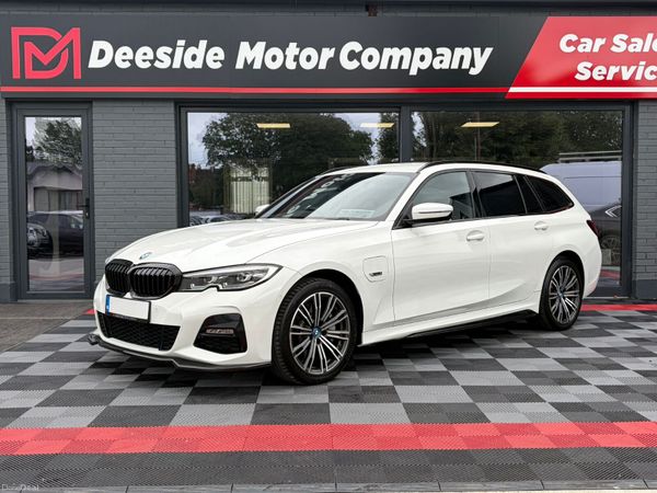 BMW 3-Series Estate, Petrol Hybrid, 2022, White