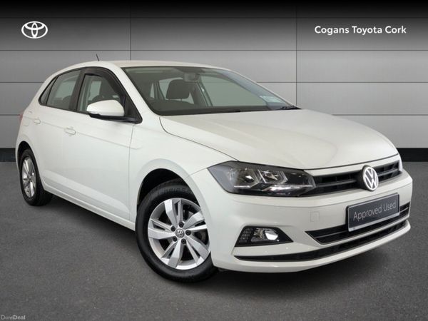 Volkswagen Polo Hatchback, Petrol, 2018, White