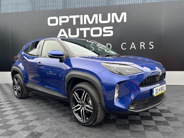 Toyota Yaris Cross Hatchback, Petrol Hybrid, 2021, Blue