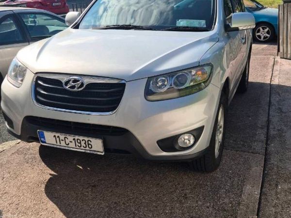 Hyundai Santa Fe SUV, Diesel, 2011, Silver
