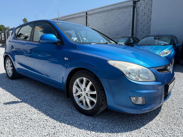 Hyundai i30 Hatchback, Diesel, 2008, Blue