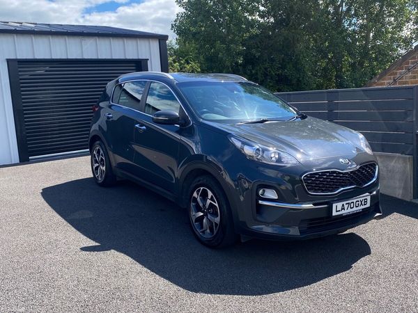 Kia Sportage SUV, Diesel Hybrid, 2021, Grey