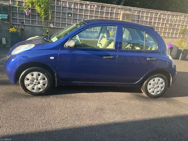 Nissan Micra Hatchback, Petrol, 2003, Blue