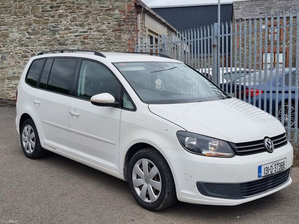 Volkswagen Touran MPV, Petrol, 2013, White