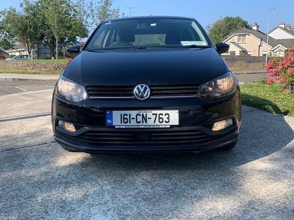 Volkswagen Polo Hatchback, Petrol, 2016, Black