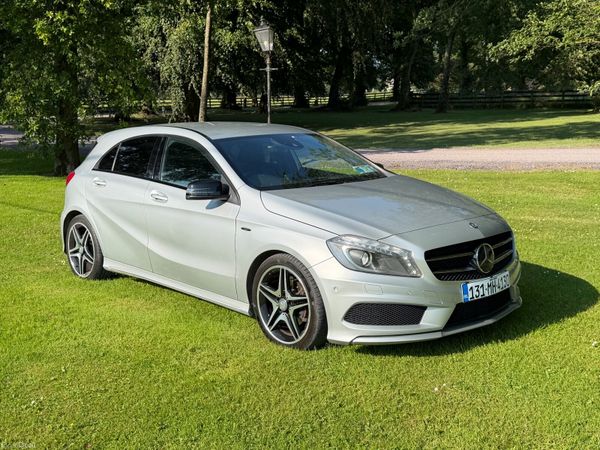 Mercedes-Benz A-Class Hatchback, Petrol, 2013, Silver