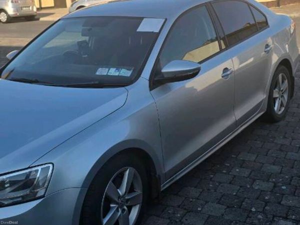 Volkswagen Jetta Saloon, Diesel, 2015, Silver