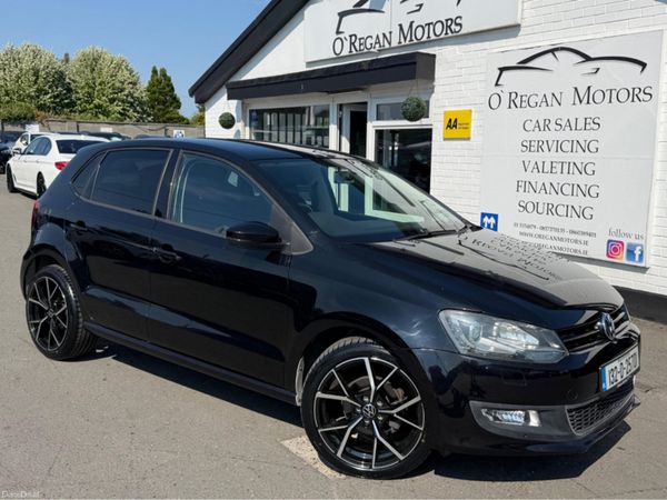 Volkswagen Polo Hatchback, Petrol, 2013, Black