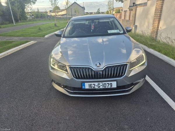 Skoda Superb Saloon, Diesel, 2016, Grey