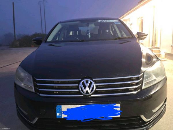 Volkswagen Passat Saloon, Diesel, 2012, Black