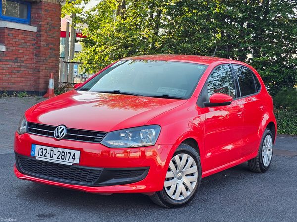 Volkswagen Polo Hatchback, Petrol, 2013, Red