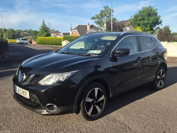 Nissan Qashqai Hatchback, Petrol, 2016, Black