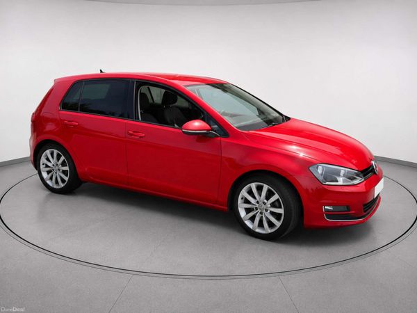 Volkswagen Golf Hatchback, Diesel, 2015, Red