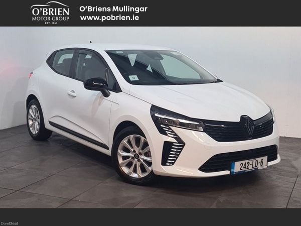 Renault Clio Hatchback, Petrol, 2024, White